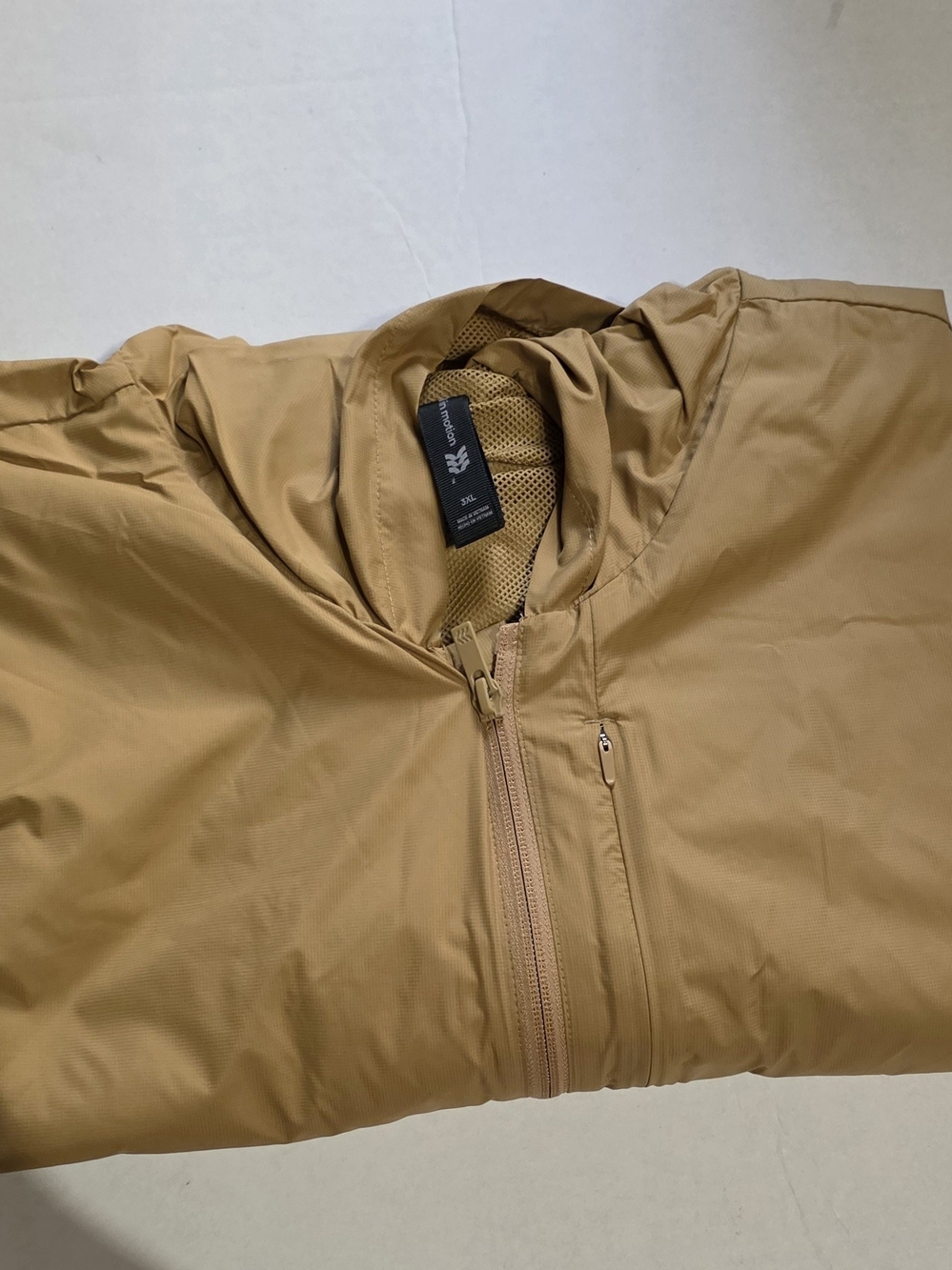 all in motion Men's Hooded Windbreaker Jacket - Tan - Picture 10 of 10